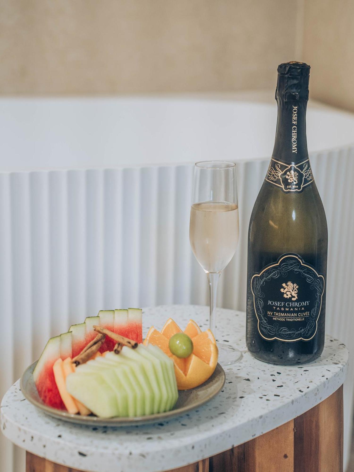 Risby Cove Boutique Motel 4*